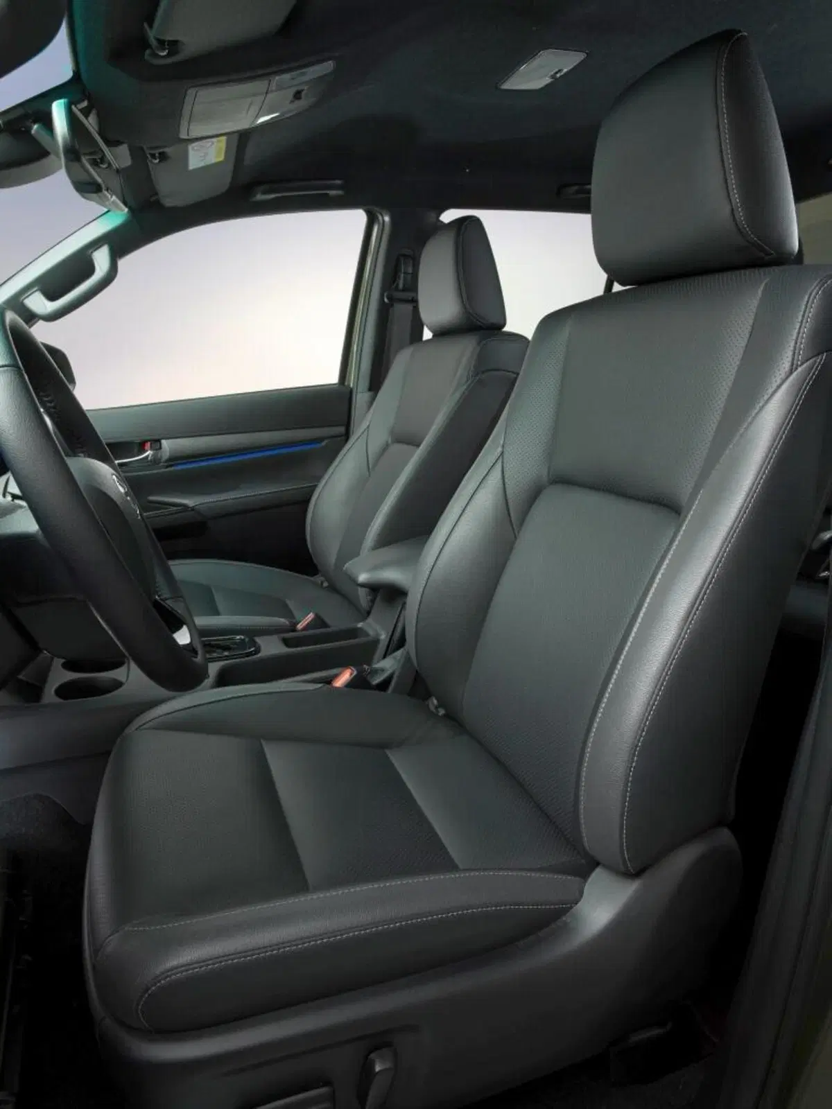 Toyota Hilux, ecco la generazione 2021 (22)