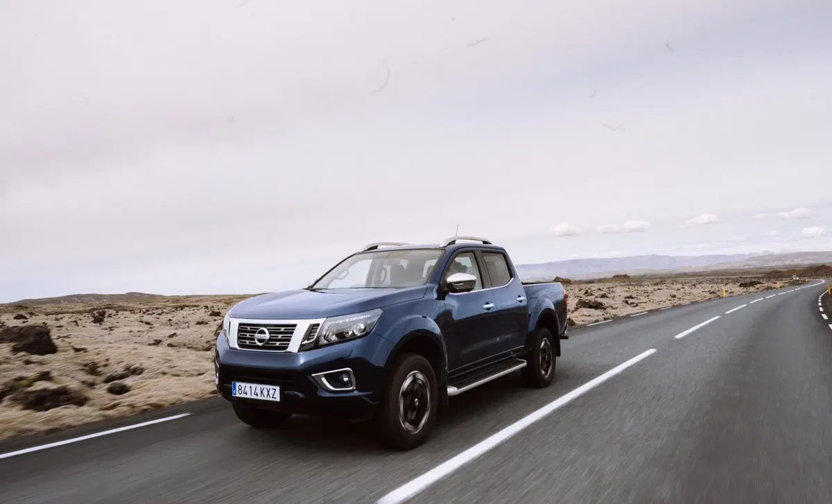 Nissan Navara 2.5 dCi 190CV 4 porte Double Cab Sport Platinum (10)