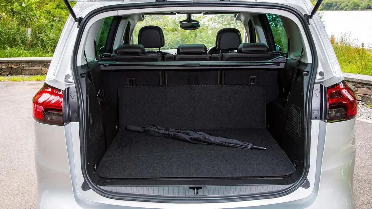 Opel Zafira (2016-20) (9)