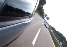 Quando un'Alfa 156 GTA tamarrizzata sfida una Ferrari F430... [VIDEO]