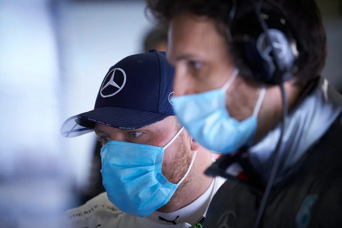 F1, Bottas a Silverstone con la mascherina: ecco il Circus ai tempi del COVID-19 (4)