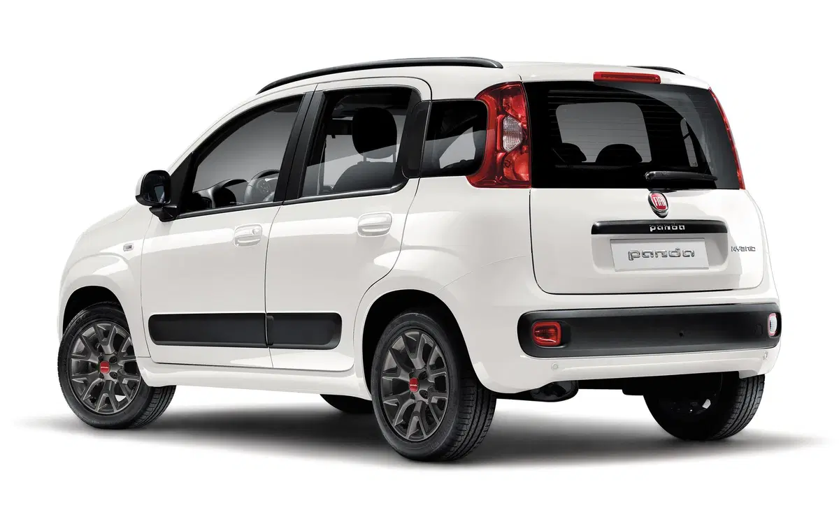 Fiat Panda mild hybrid: la Easy costa meno di 10.000 euro (2)