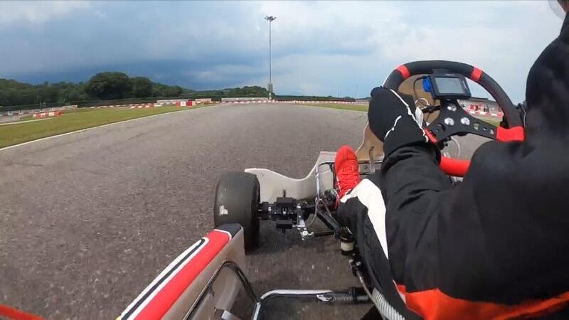 F1, Leclerc in pista con il kart a Lonato [Video]