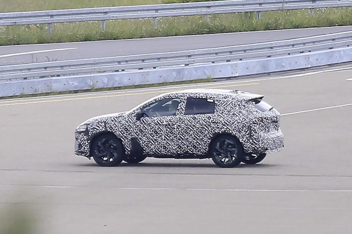 Nuova Nissan Qashqai: sta arrivando! [Foto spia] (7)