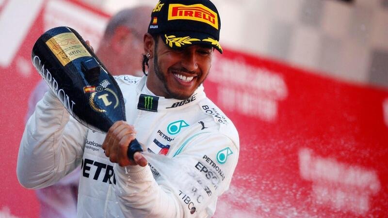 Formula 1: Lewis Hamilton, leader e trascinatore