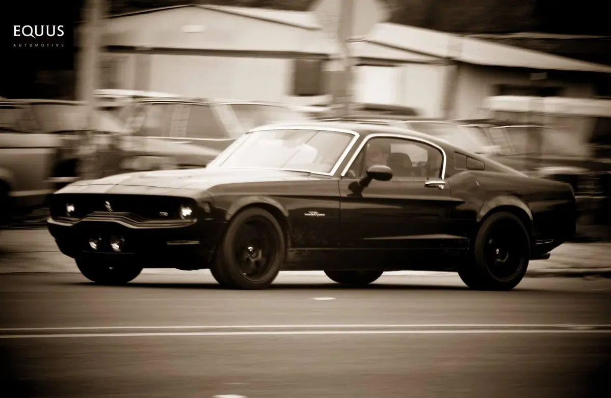 La “peggio” muscle-car americana che mixa Ford Chevrolet e Dodge, Costa troppo: Equus Bass770 [video] (7)