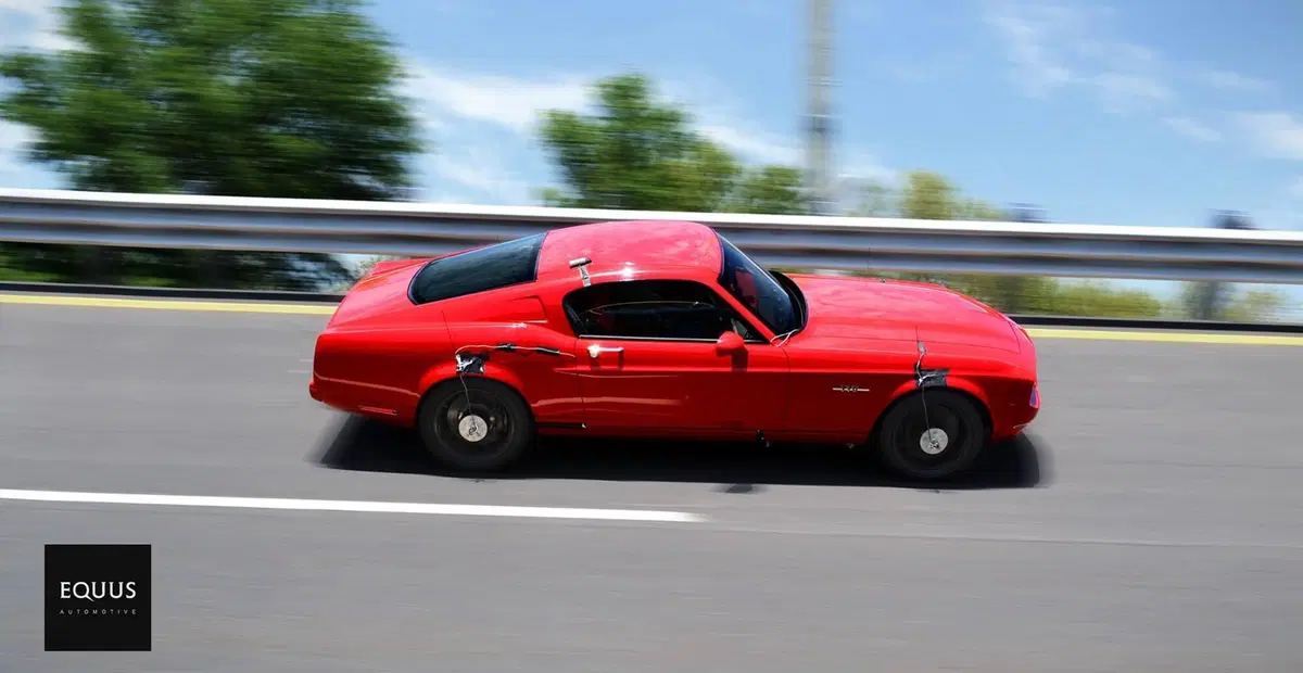 La “peggio” muscle-car americana che mixa Ford Chevrolet e Dodge, Costa troppo: Equus Bass770 [video] (14)
