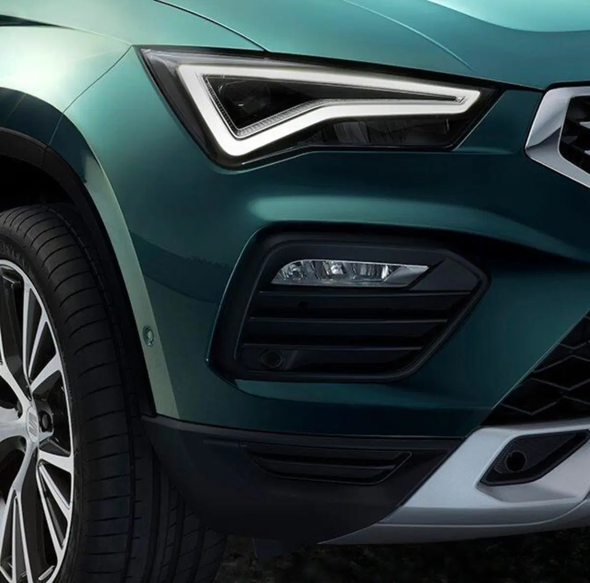 Ecco Seat Ateca Restyling: il SUV spagnolo 2020 è più grintoso e connesso [Hola-hola TDI o TSI 4x4] (2)