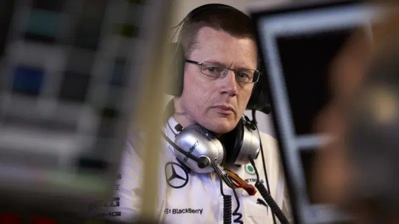 F1: Mercedes, lascia Andy Cowell, il "pap&agrave;" dei motori di Brixworth