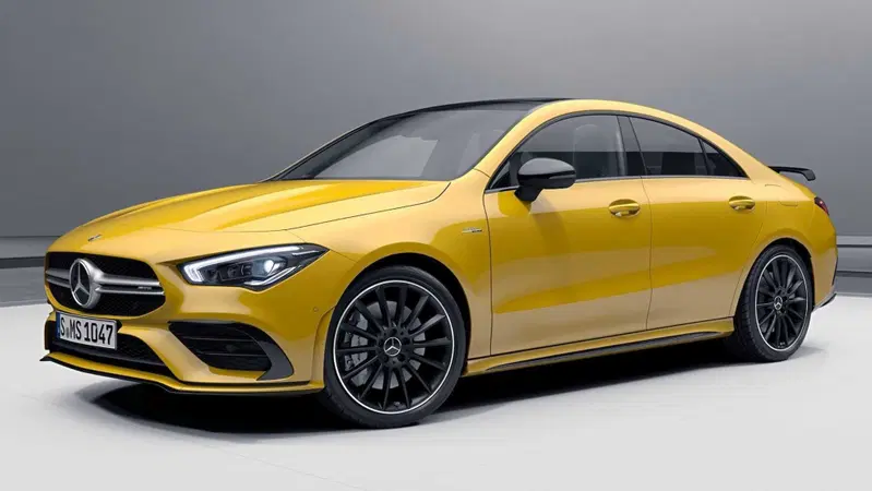 La Mercedes-AMG CLA con l'AMG Aerodynamics Package