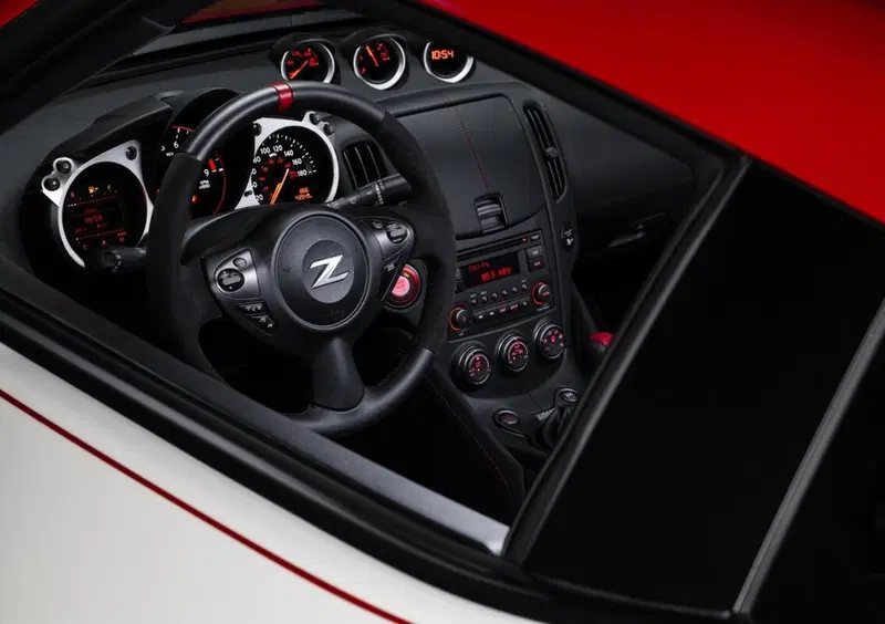 Nissan 370Z Cabrio (2010-20) (22)