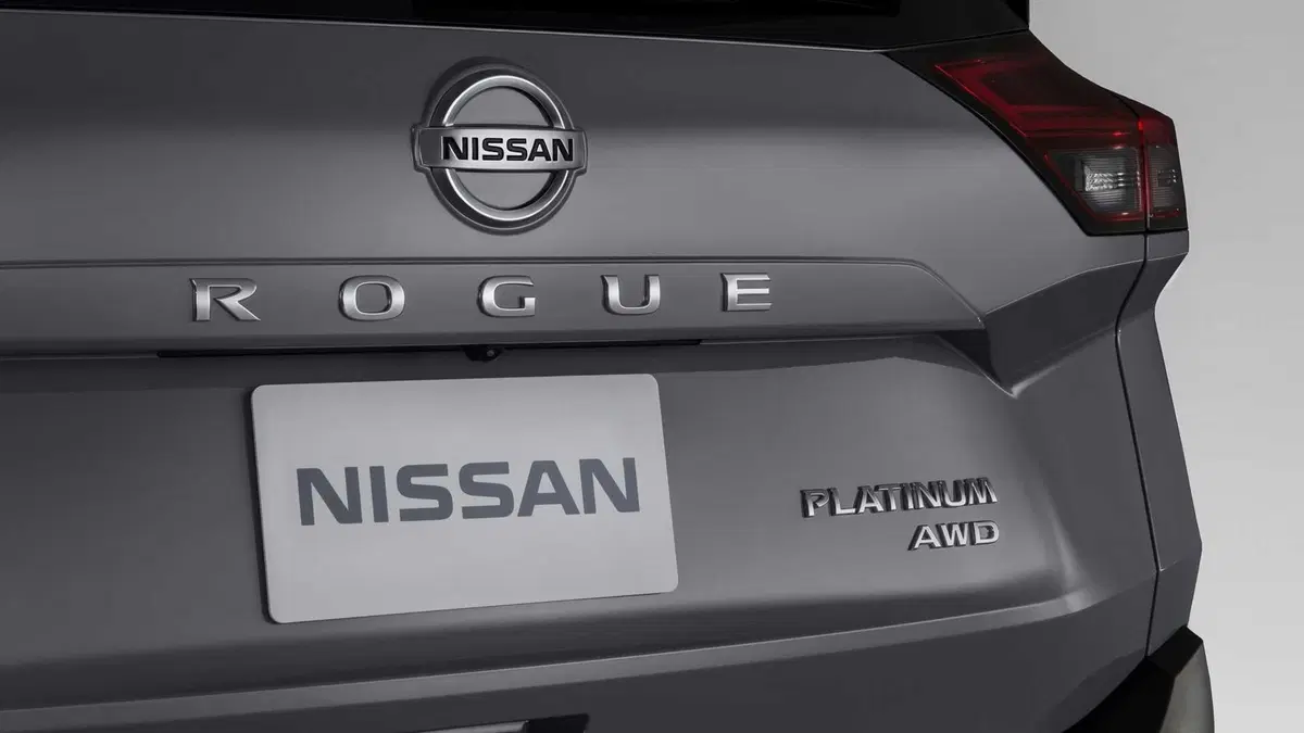 Nissan Rogue 2021: il SUV per gli USA anticipa il look del nuovo Qashqai (5)