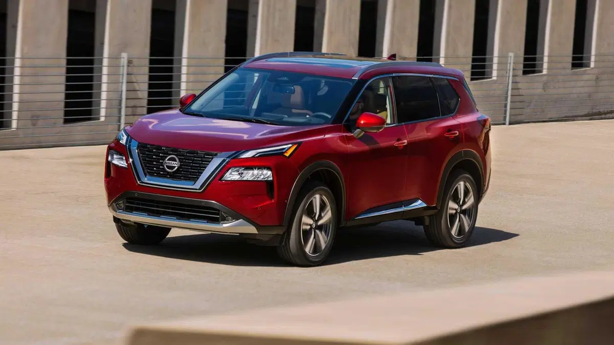 Nissan Rogue 2021: il SUV per gli USA anticipa il look del nuovo Qashqai (9)