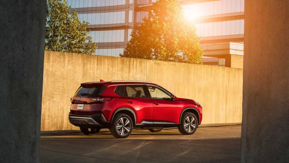 Nissan Rogue 2021: il SUV per gli USA anticipa il look del nuovo Qashqai (13)