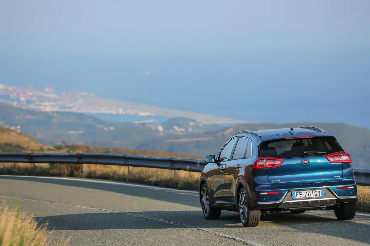 Kia Niro 1.6 GDi DCT HEV Style (35)