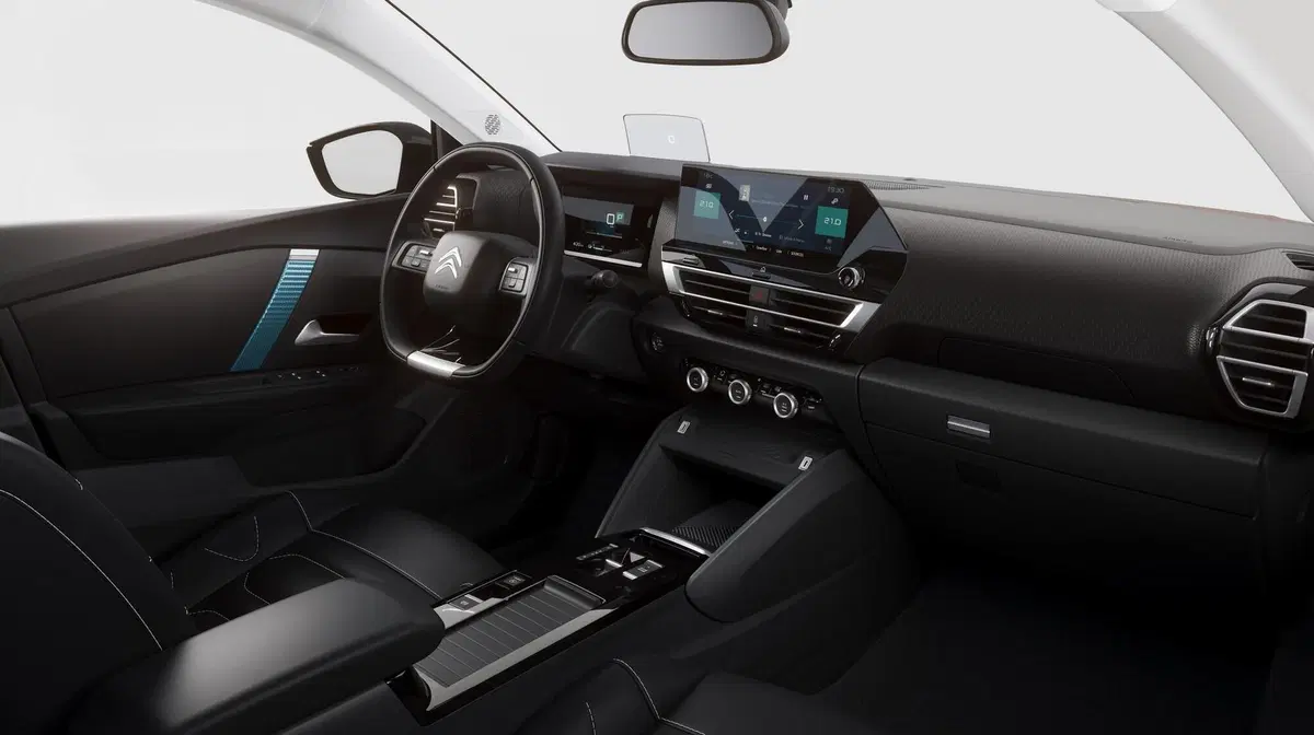 Nuova Citroën C4: quanto è cambiata e sarà anche 100% elettrica (4)