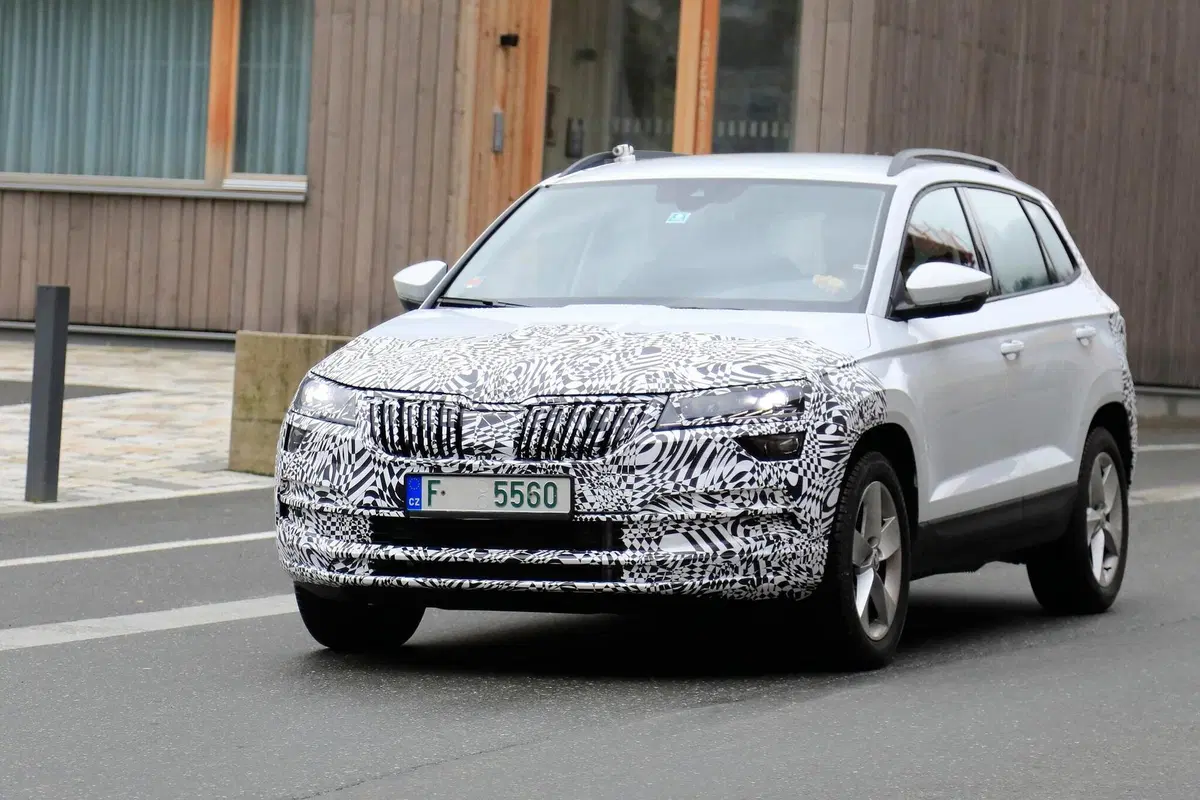 Skoda Karoq e Kodiaq verso il restyling [Foto spia] (5)