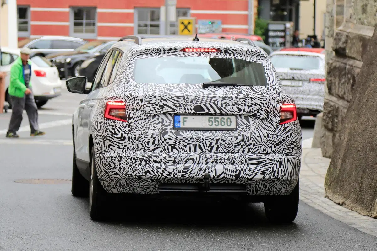 Skoda Karoq e Kodiaq verso il restyling [Foto spia] (20)