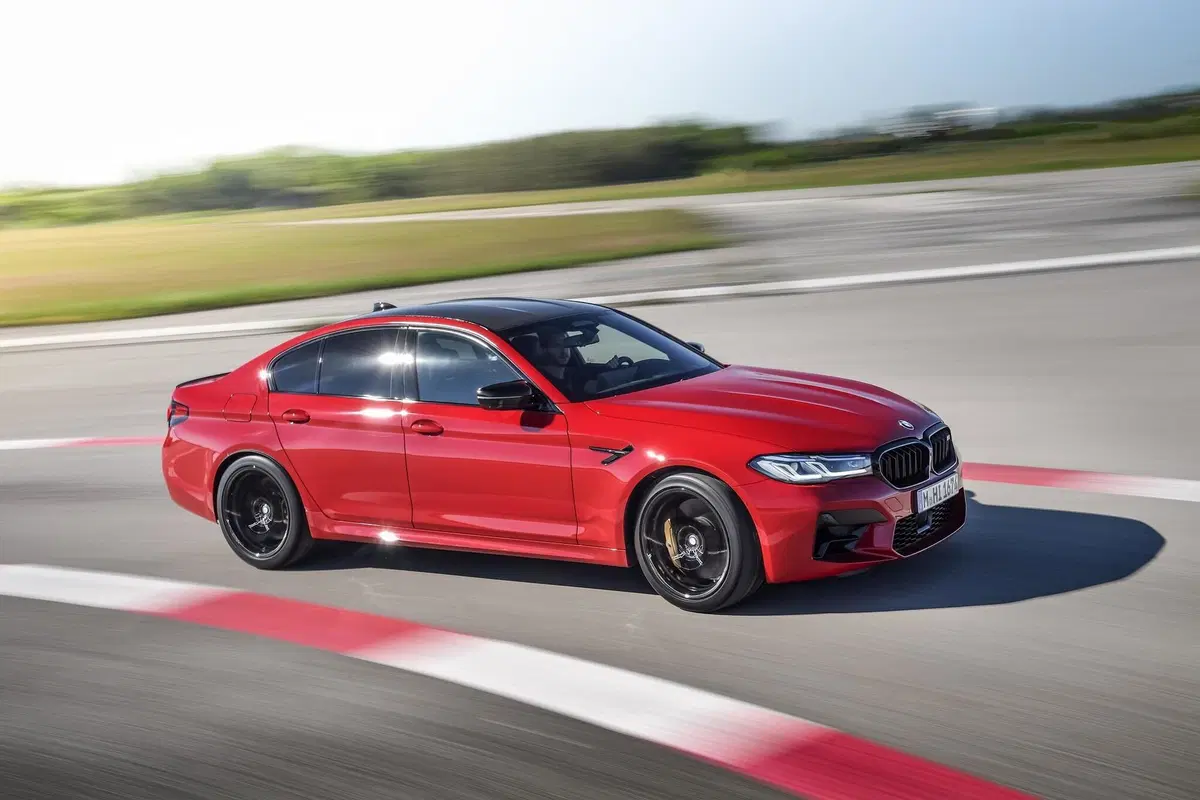 BMW M5 e M5 Competition 2020: restyling anche per le superberline da 600 e 625 CV (6)