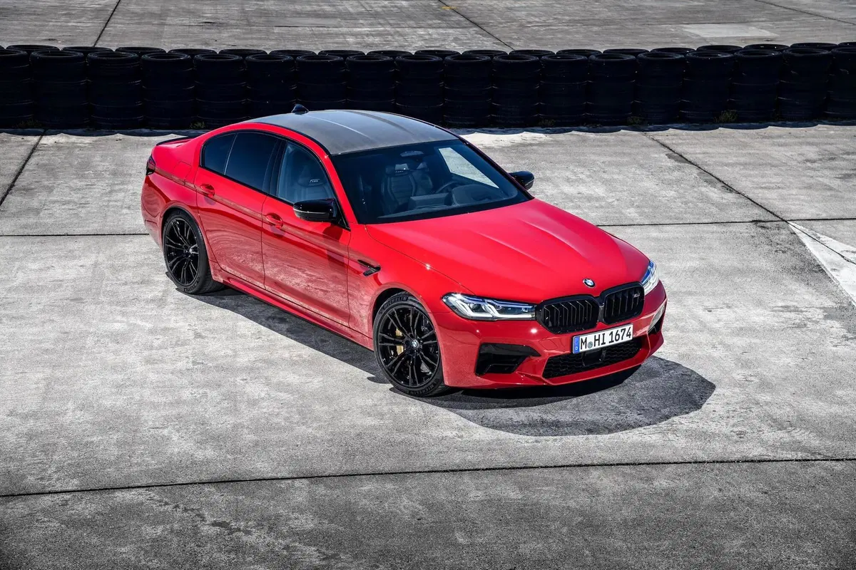 BMW M5 e M5 Competition 2020: restyling anche per le superberline da 600 e 625 CV (10)