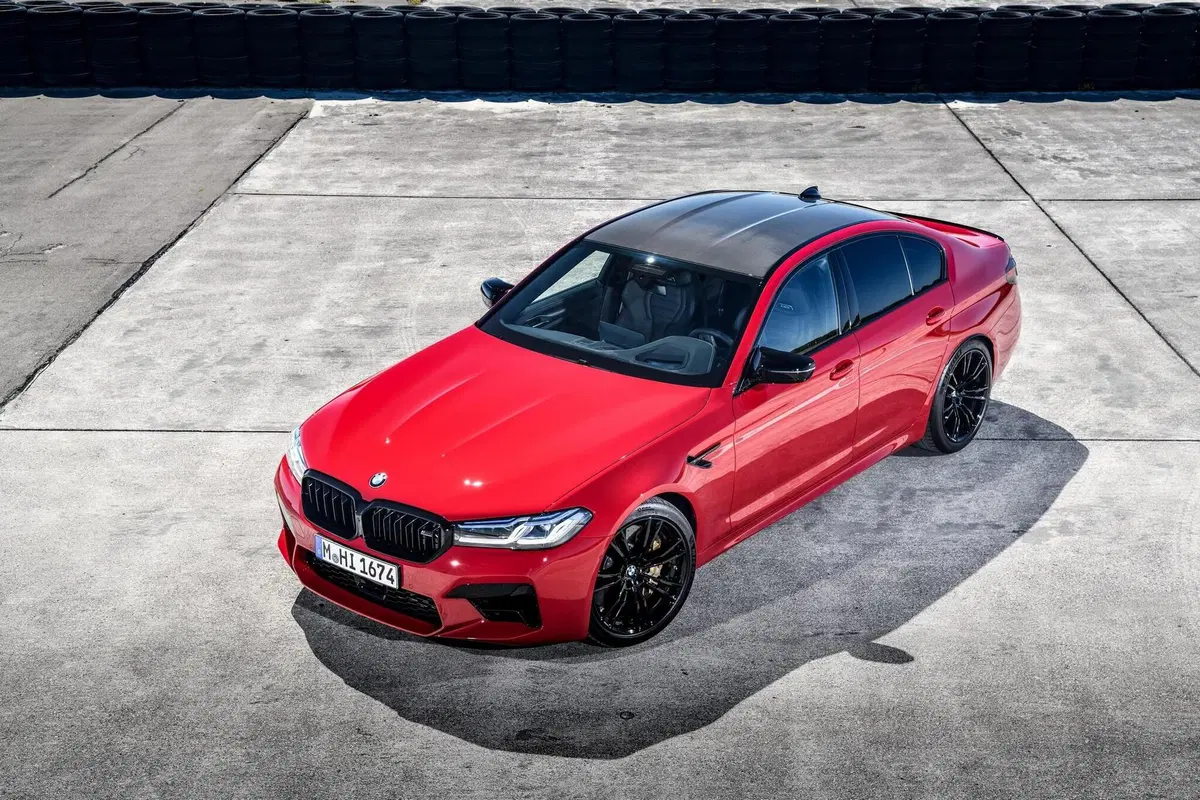 BMW M5 e M5 Competition 2020: restyling anche per le superberline da 600 e 625 CV (14)