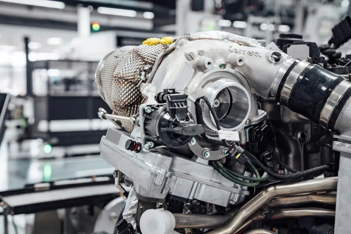 Mercedes-AMG: in arrivo il turbo elettrico (7)