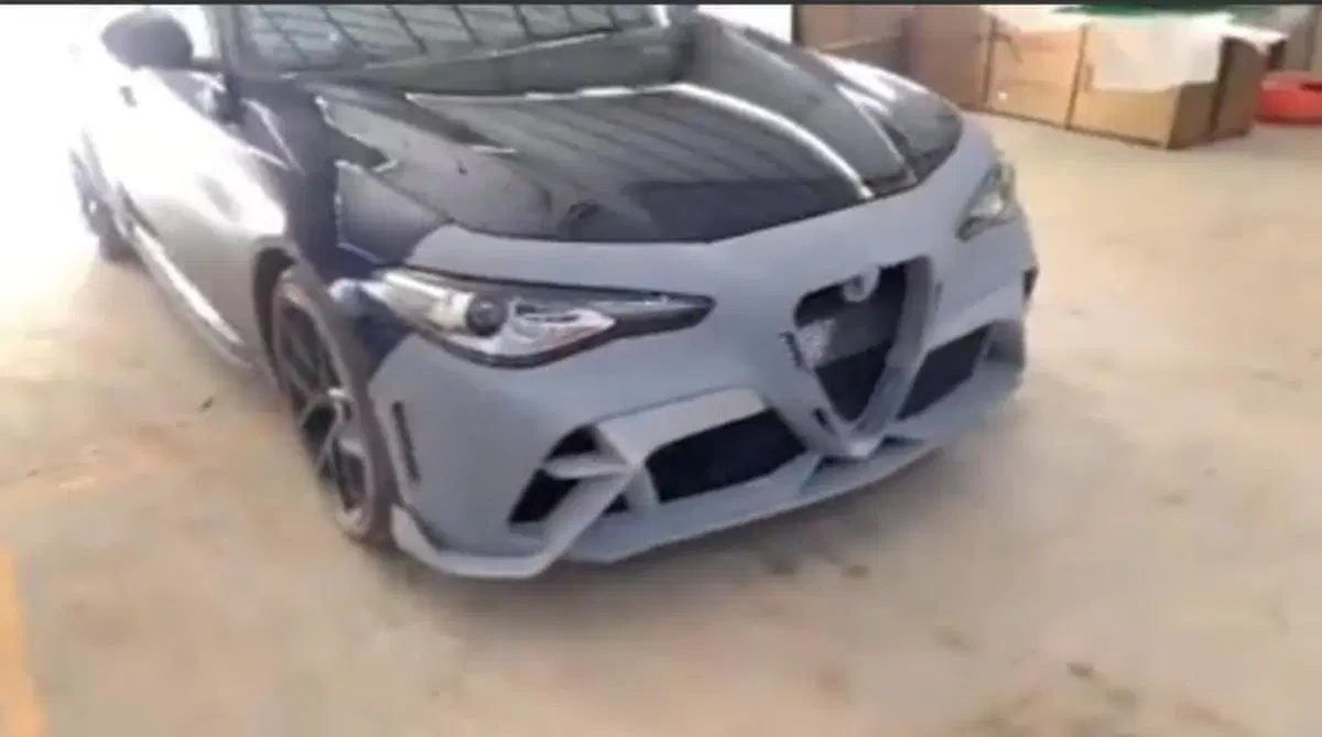 Voglia di Giulia GTAm ma pochi soldi? Dalla cina arriva il kit estetico per le "standard"