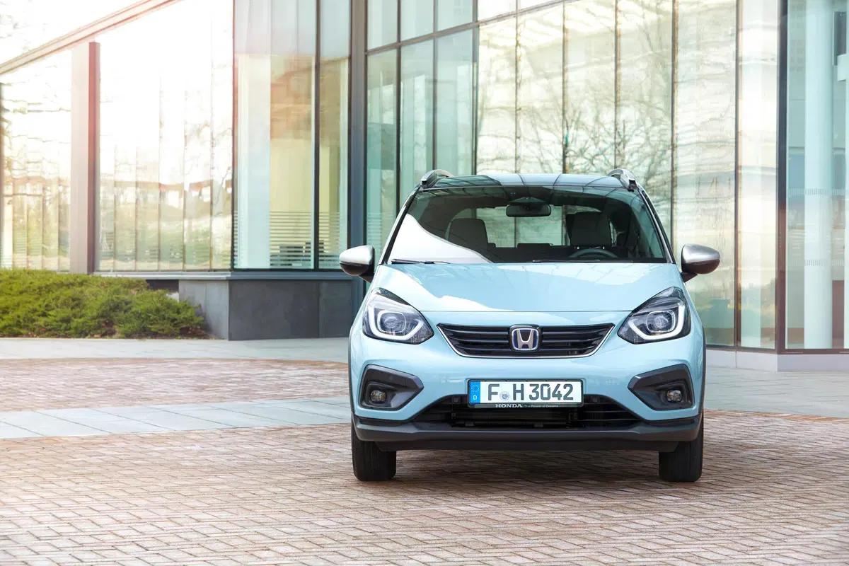 Nuova Honda Jazz ibrida e:HEV, Avanti la piccola Crossover senza cambio che viaggia tanto in EV (5)