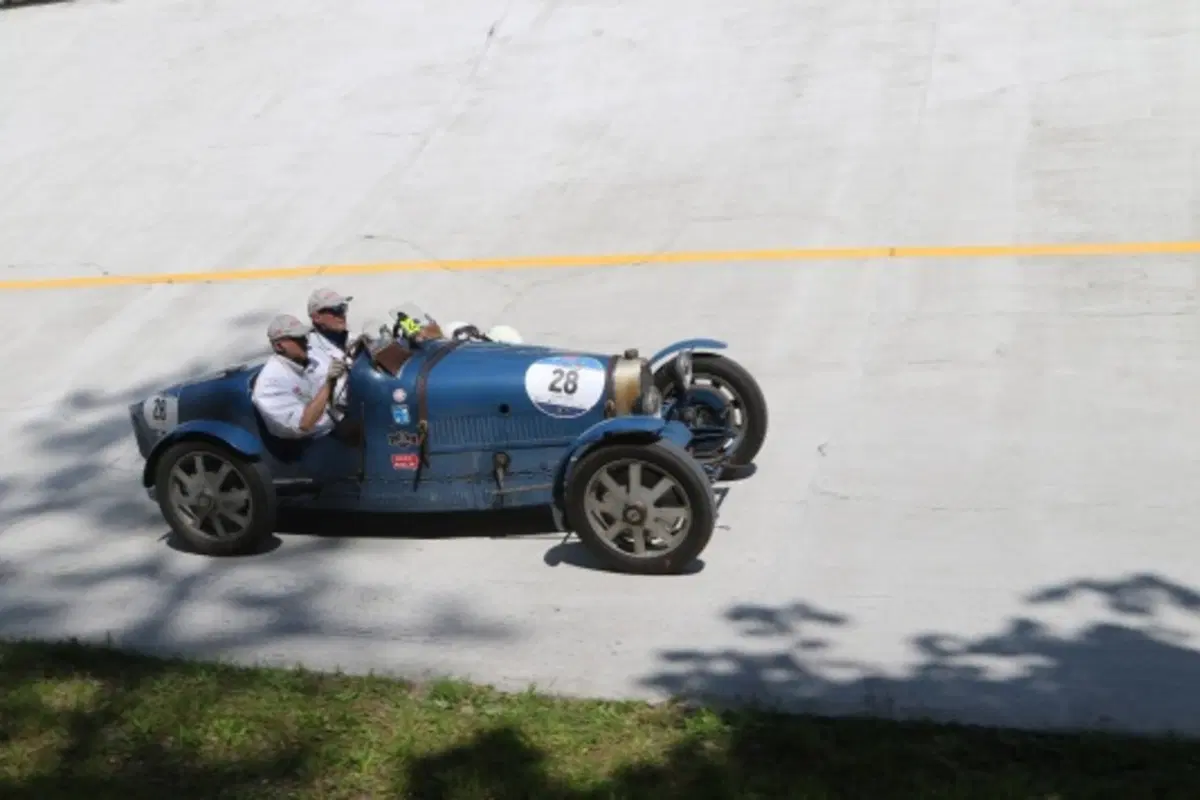 Mille Miglia 2016 a Monza: premiata la Bugatti T37 del 1926