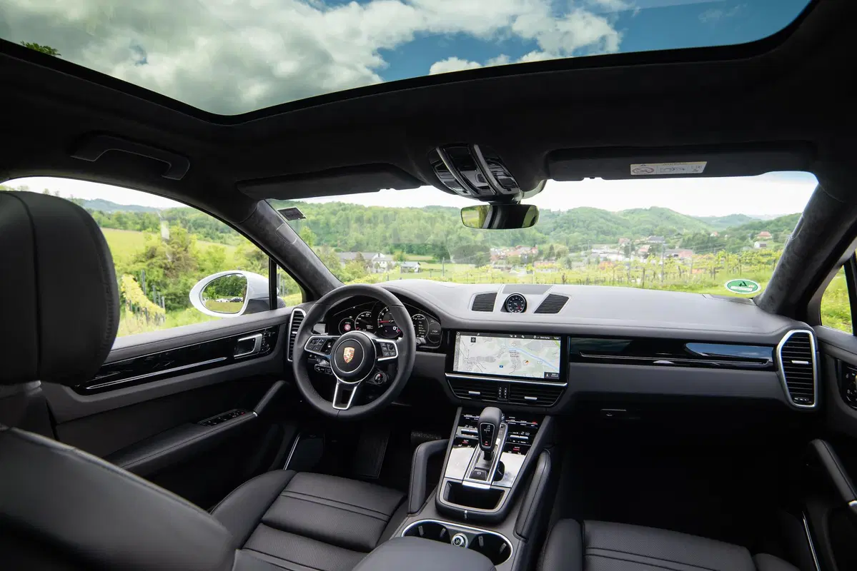 Porsche Cayenne Coupé (2019-->>) (25)