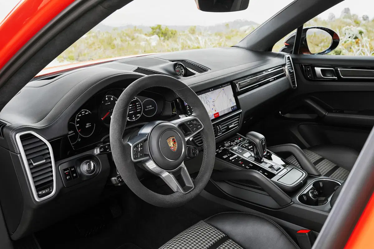 Porsche Cayenne Coupé (2019-->>) (26)