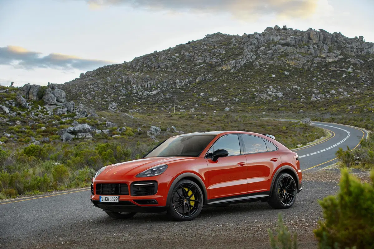Porsche Cayenne Coupé (2019-->>) (16)