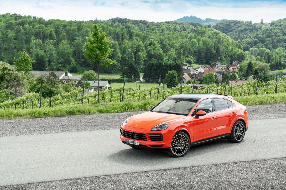 Porsche Cayenne Coupé (2019-->>) (18)
