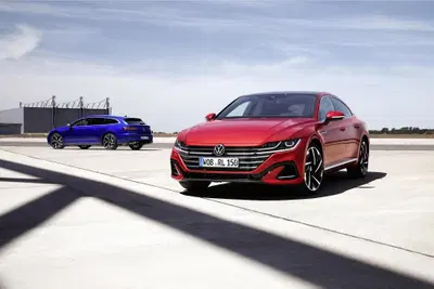 Volkswagen Arteon, con il restyling arriva la Shooting Brake