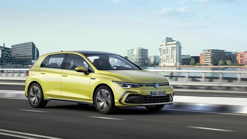 Volkswagen Golf 8 R-Line 2020: si parte da 29.500 euro