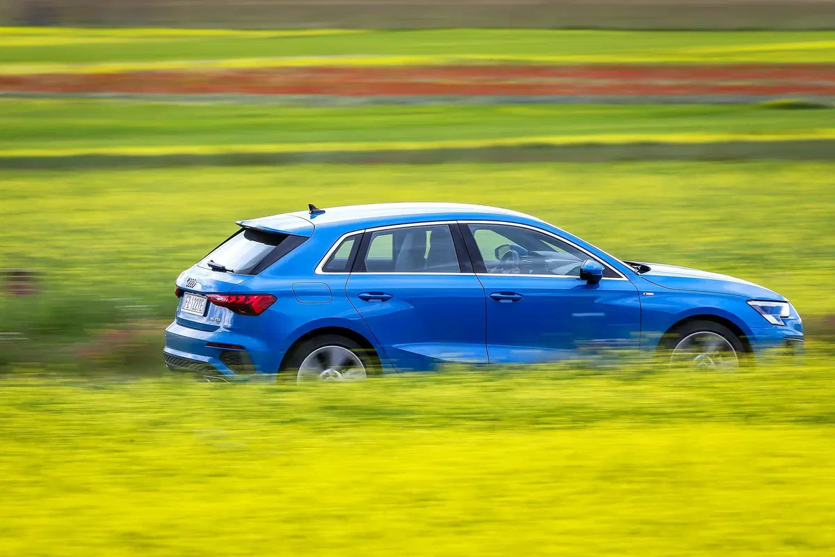 Audi A3 Sportback 2020 | Fuori i muscoli! Prova test drive su strada (3)
