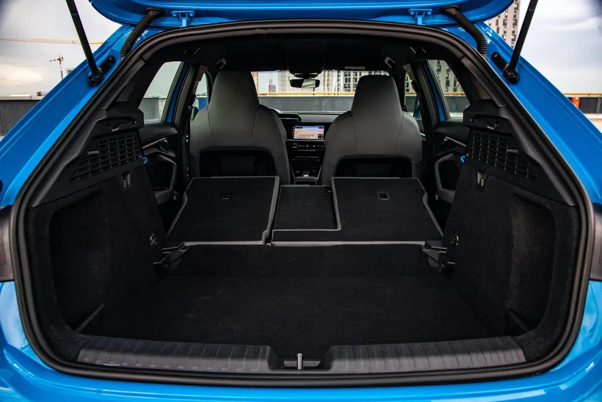 Audi A3 Sportback 2020 | Fuori i muscoli! Prova test drive su strada (11)