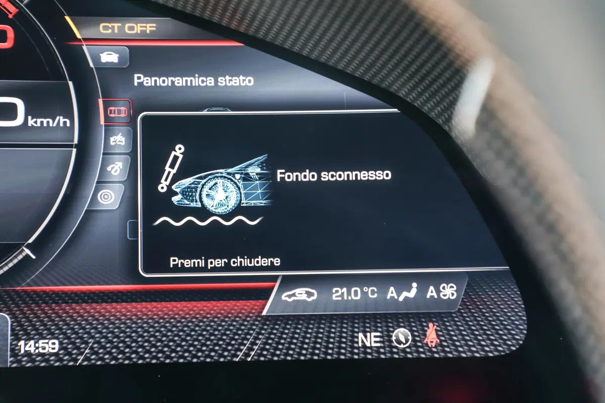 Ferrari SF90 Stradale | Dall'inferno al paradiso in un lampo. Prova test drive (33)