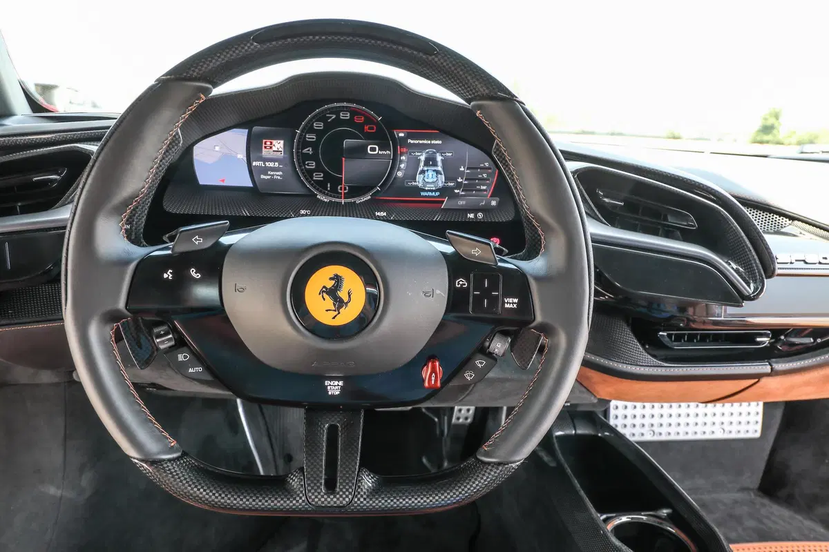 Ferrari SF90 Stradale | Dall'inferno al paradiso in un lampo. Prova test drive (20)