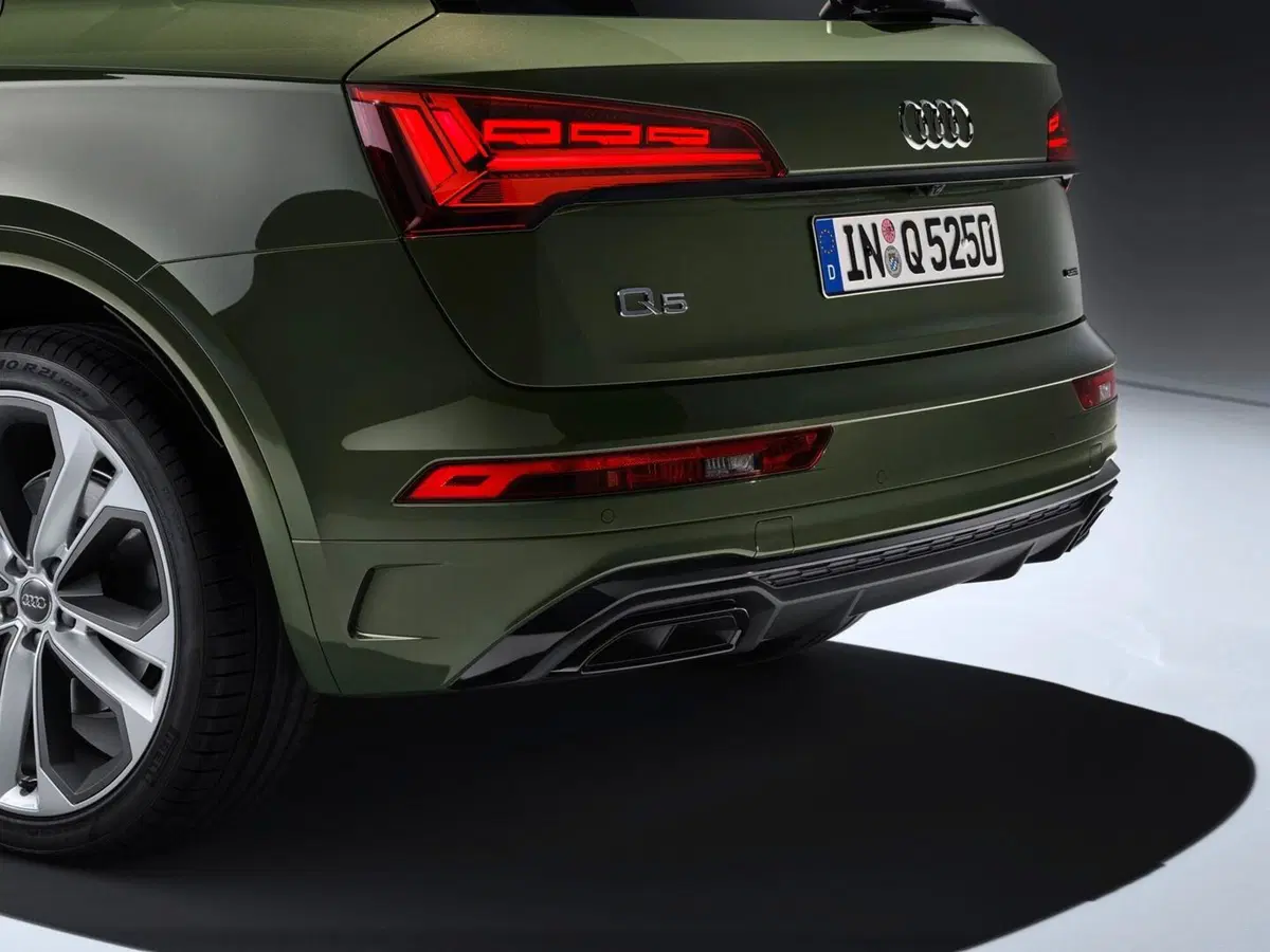 Nuova Audi Q5: ecco il SUV tedesco in restyling 2020 [video] (2)