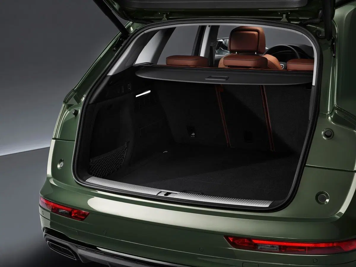 Nuova Audi Q5: ecco il SUV tedesco in restyling 2020 [video] (5)