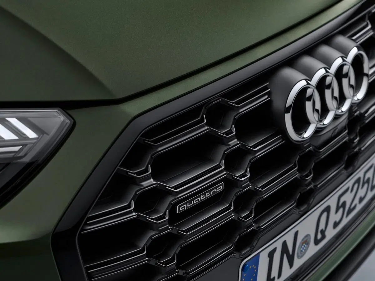 Nuova Audi Q5: ecco il SUV tedesco in restyling 2020 [video] (7)