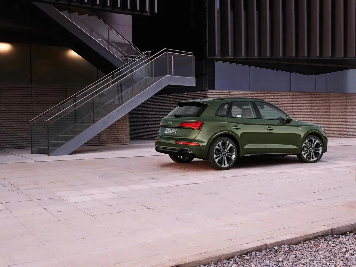 Nuova Audi Q5: ecco il SUV tedesco in restyling 2020 [video] (13)
