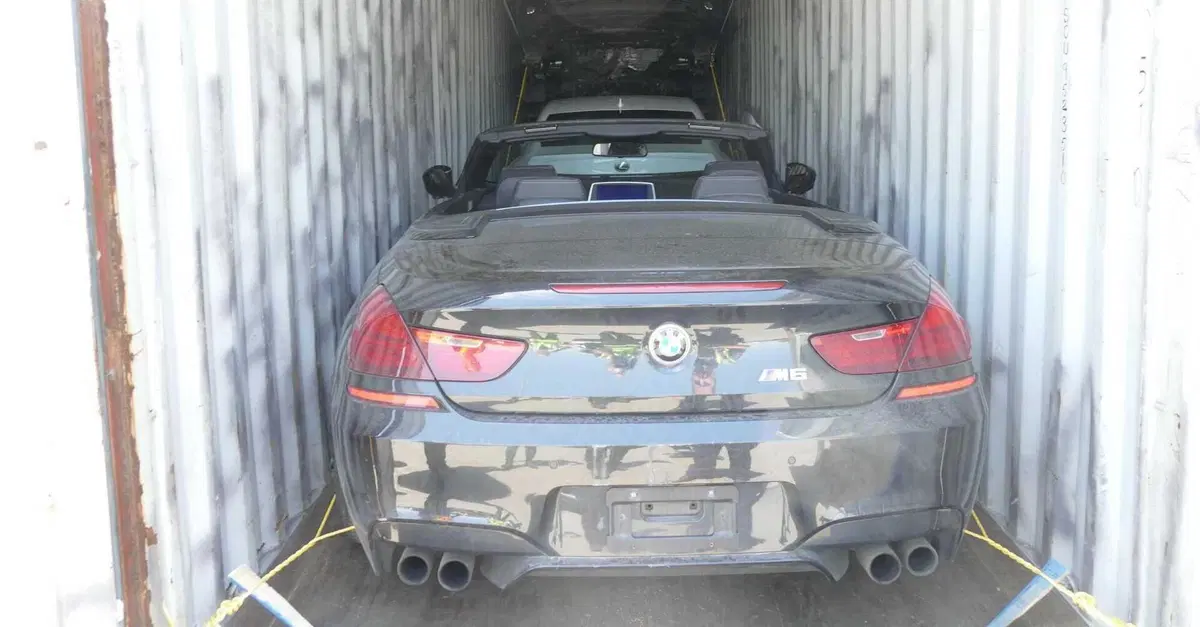 Ritrovate in un container 40 auto sportive rubate