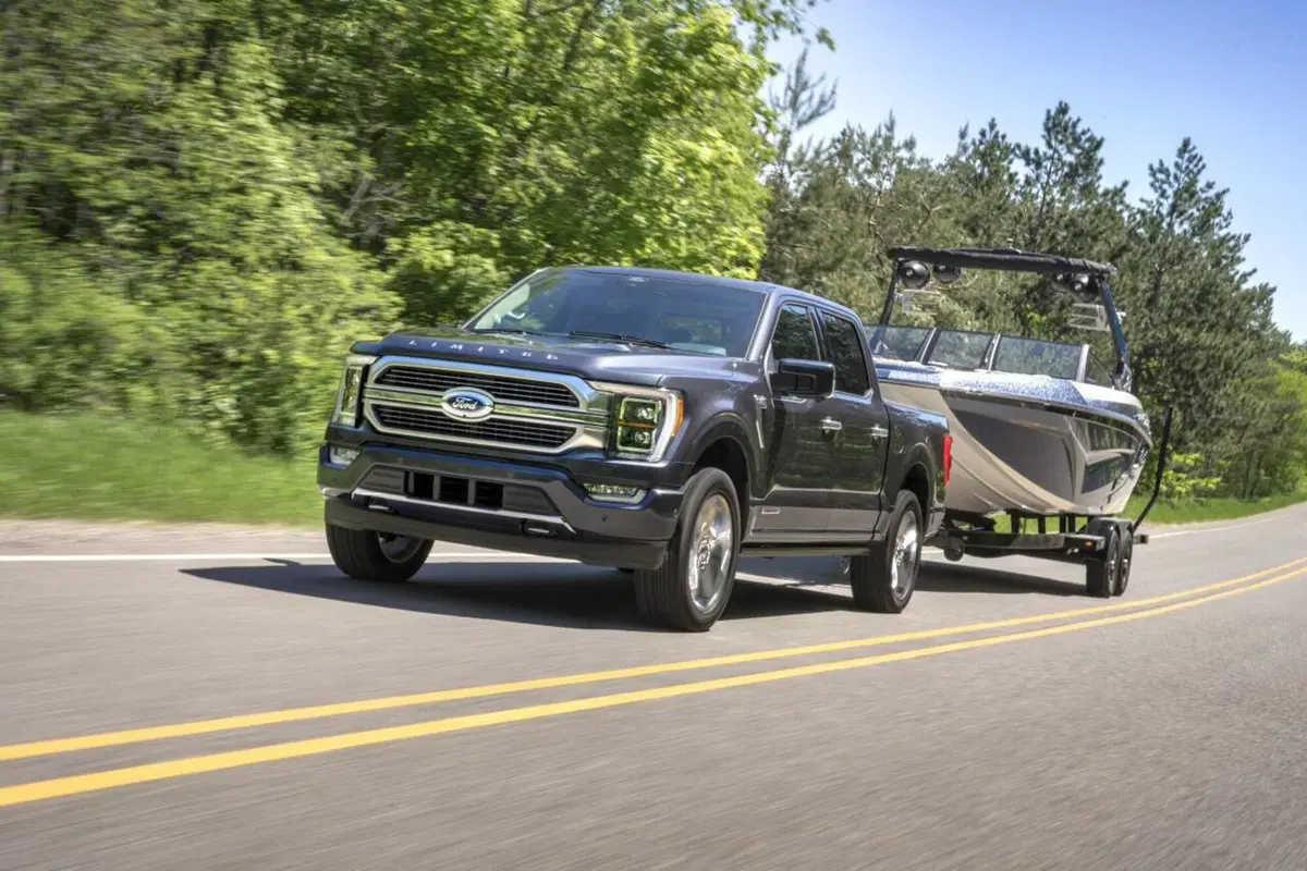 Ford F-150: ecco la generazione dei 43 anni (17)