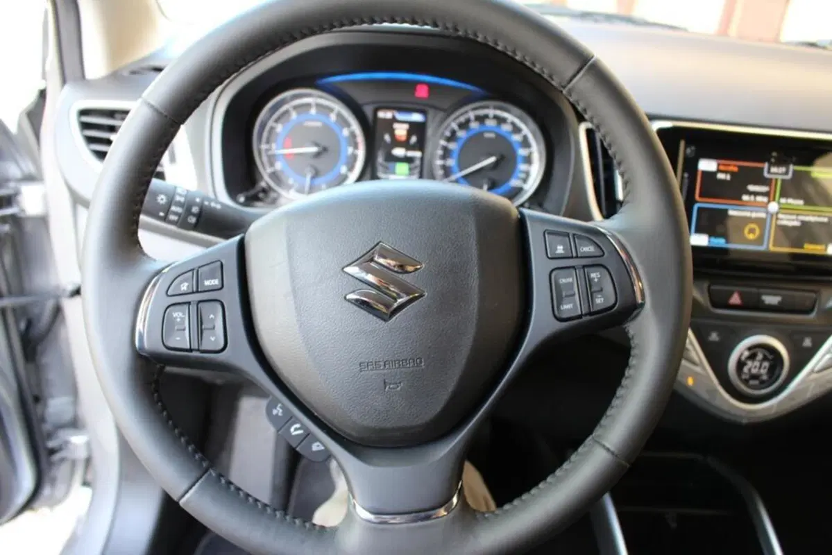 Suzuki Baleno 1.2 VVT Dualjet B-Top (11)