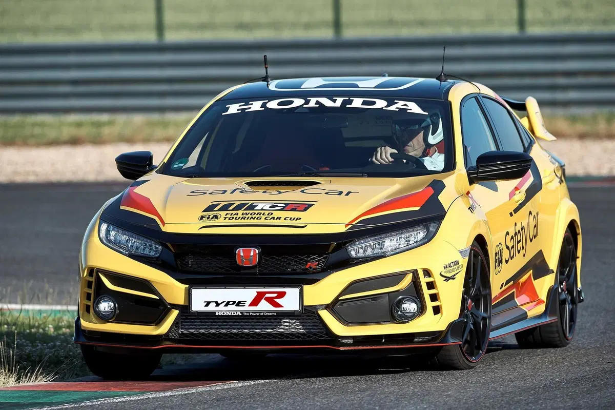 Honda Civic Type R: Limited Edition sarà la Safety Car del WTCR 2020 (4)