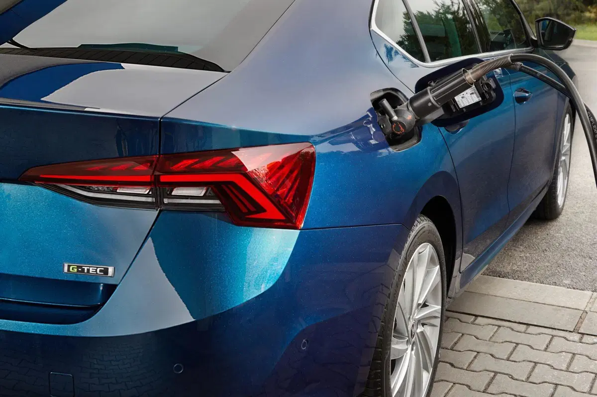 Skoda Octavia G-TEC 2020: bifuel a metano da 130 CV e 700 km di autonomia (4)