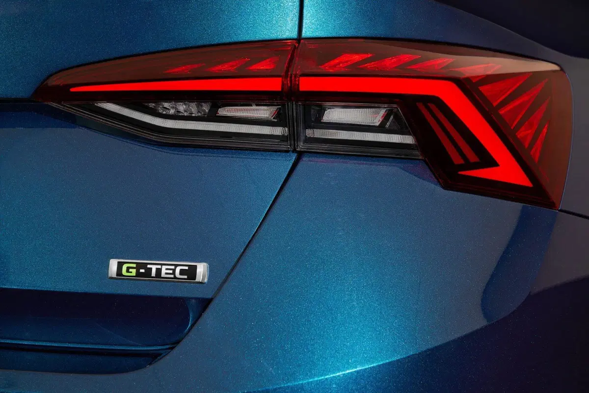 Skoda Octavia G-TEC 2020: bifuel a metano da 130 CV e 700 km di autonomia (2)