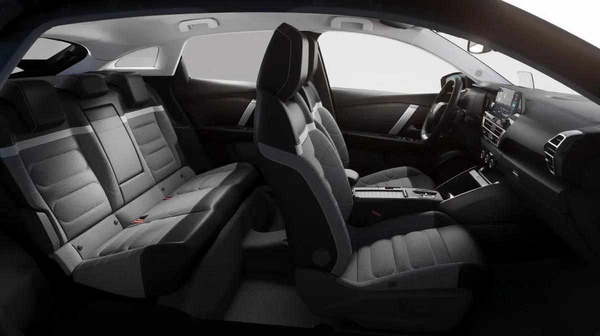 Il nuovo passo Citroen, Per stile e auto elettrica: ecco C4 ed e-C4 [video anteprima] (5)